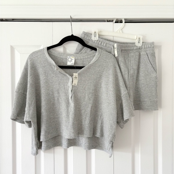aerie Other - NWT Aerie Offline Grey Waffle Lounge Set